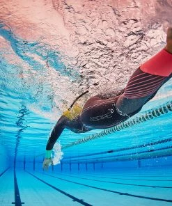 Zone 3 Zone3 - Women's Limited Edition Aspire Wetsuit -Zoot shop Zone3 Wetsuit Aspire Limited Edition Womens Lifestyle 03 67809.1639478355