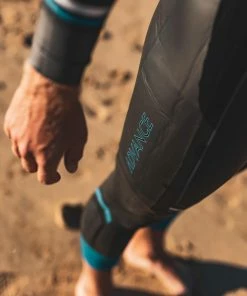 Zone 3 Zone3 - Women's Advance Wetsuit - Black/Turquoise/Gunmetal - 2023 38 Zone 3 Zone3 - Women's Advance Wetsuit - Black/Turquoise/Gunmetal - 2023 -Zoot shop Zone3 Wetsuits Nov2020 JamesMitchell 1942 36598.1674737459