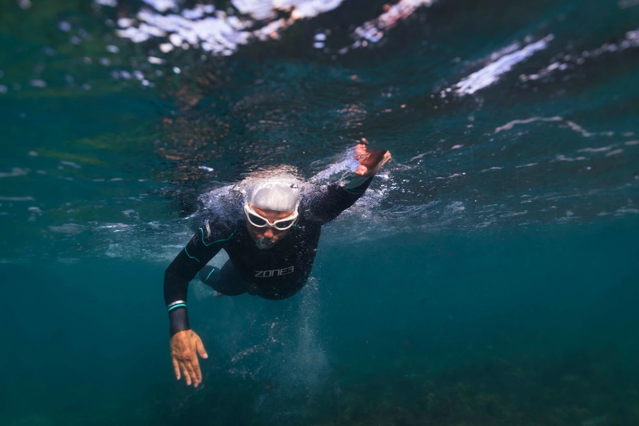 Zone 3 Zone3 - Women's Advance Wetsuit - Black/Turquoise/Gunmetal - 2023 16 Zone 3 Zone3 - Women's Advance Wetsuit - Black/Turquoise/Gunmetal - 2023 - Image 16