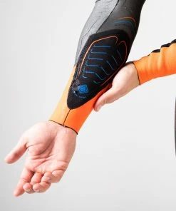 Zone 3 Zone3 - Vanquish Wetsuit - Men's 63 Zone 3 Zone3 - Vanquish Wetsuit - Men's -Zoot shop Zone3 Wetsuits Vanquish Mens Close Up 15 74229.1674657933