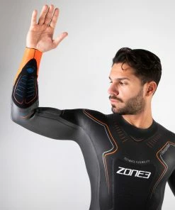Zone 3 Zone3 - Vanquish Wetsuit - Men's 66 Zone 3 Zone3 - Vanquish Wetsuit - Men's -Zoot shop Zone3 Wetsuits Vanquish Mens Close Up 16 61590.1674657933