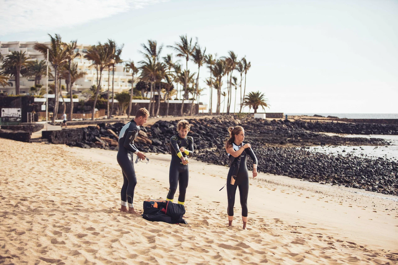 Zone 3 Zone3 - Men's Agile Wetsuit - Black/Silver/Gunmetal - 2023 - Ex-Rental 1 Hire 12 Zone 3 Zone3 - Men's Agile Wetsuit - Black/Silver/Gunmetal - 2023 - Ex-Rental 1 Hire - Image 12